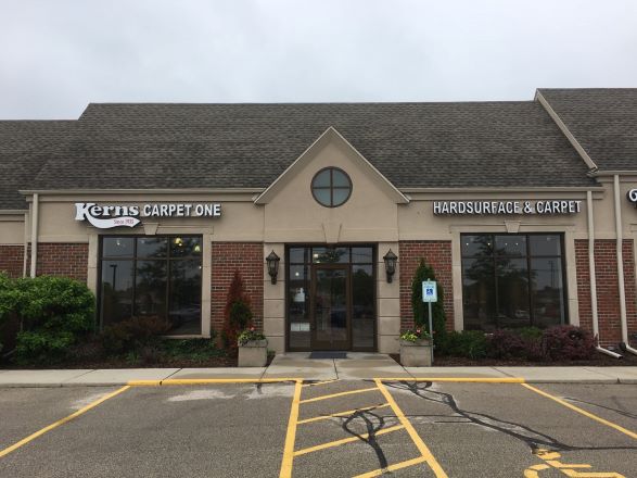 flooring store with hardwood, carpet, luxury vinyl, and laminate located in Mequon, WI 